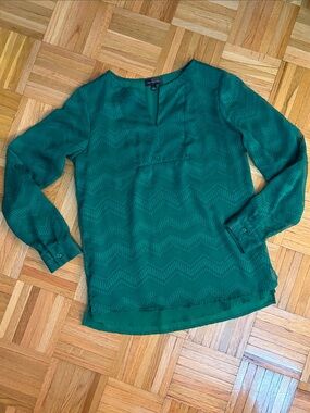 The Limited - Chevron Lace Long-Sleeve Blouse - Emerald Green - Women’s Size XS